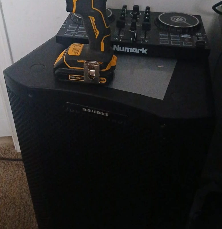 Numark DJ Controller & ION 3000 Series Speaker