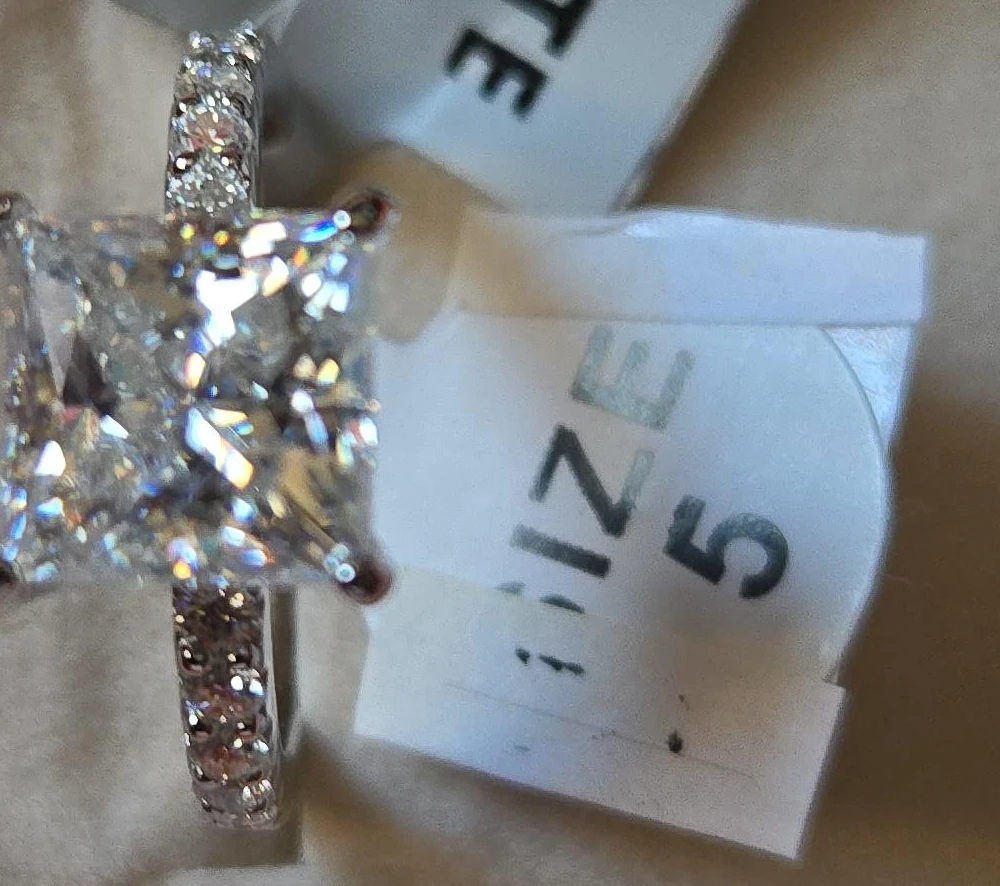 Moissanite 925 Silver Ring Size 5  1.50carat