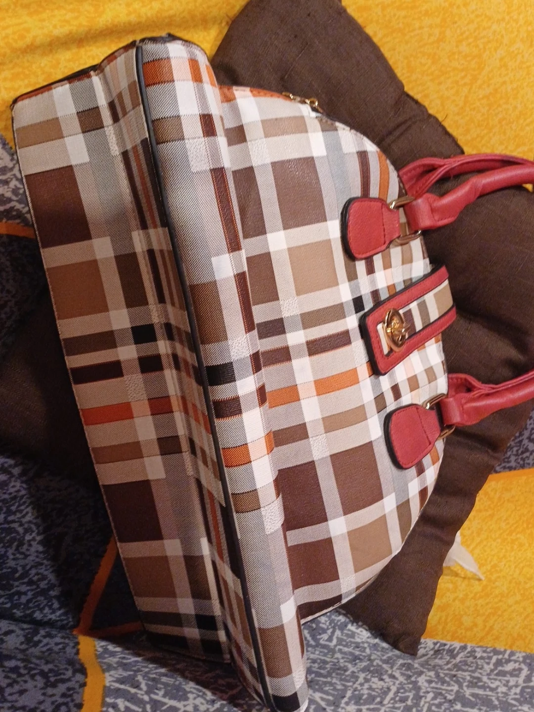 Plaid Pattern Handbag with Red Handles,🥕