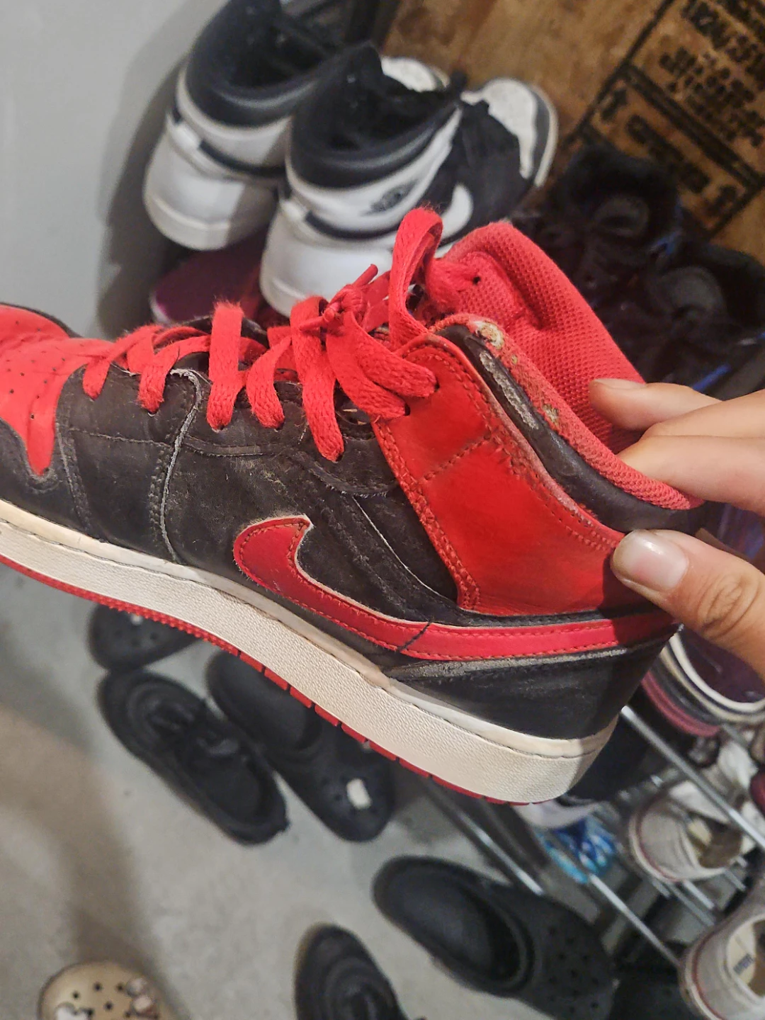 Nike Air Jordan red and black
