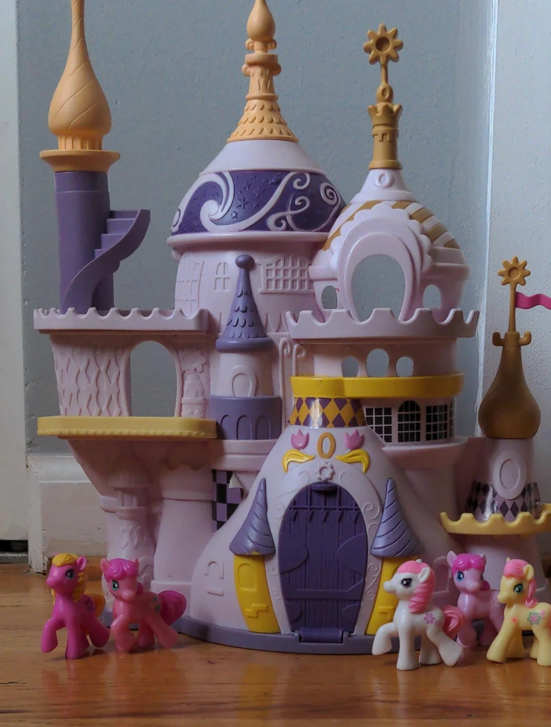 My Little Pony Castle Playset - photo 2