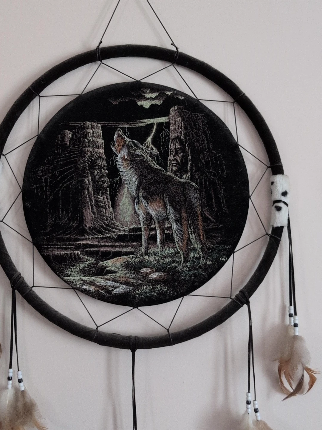 Dreamcatcher with Wolf and Native American 🏆