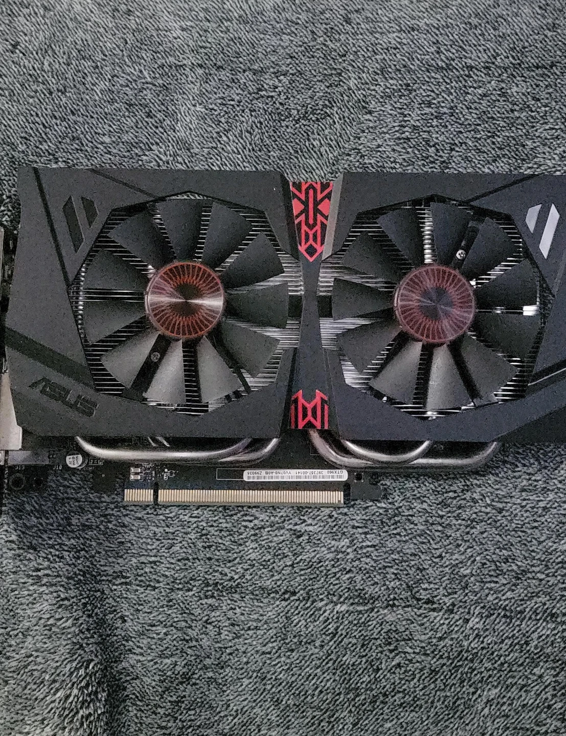 ASUS STRIX-GTX960-DC2OC-2GD5 Graphics Card