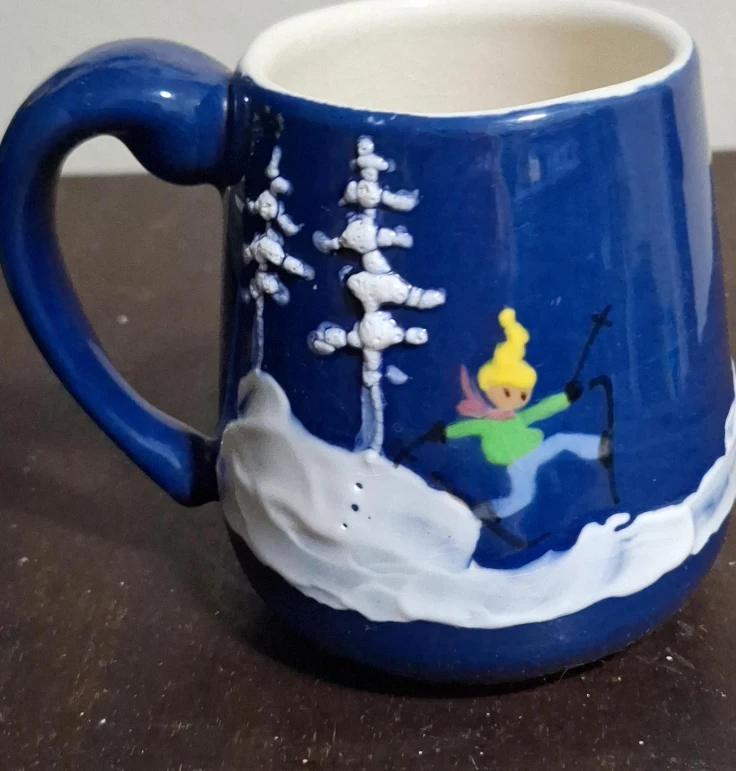 Blue Winter Ski Scene Mug