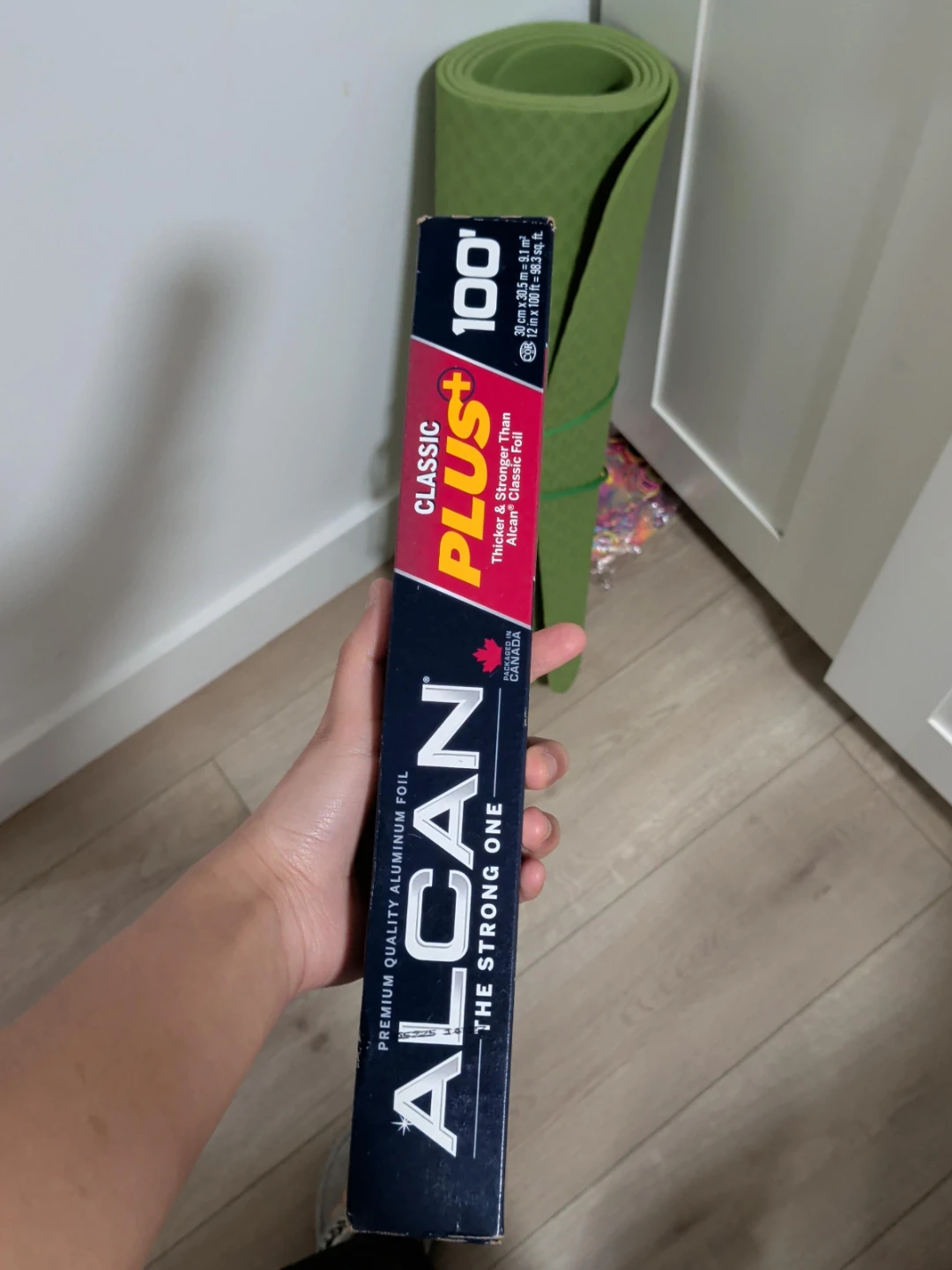 Alcan Plus+ Classic Aluminum Foil - 100 ft