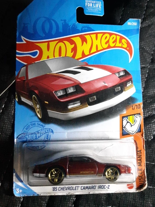 Hot Wheels '85 Chevrolet Camaro IROC-Z