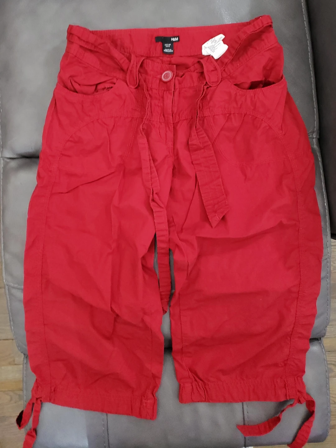 H&M Red Capri Pants