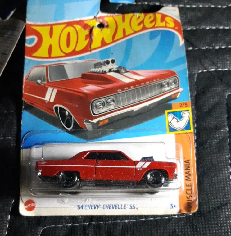 Hot Wheels '64 Chevy Chevelle SS - Muscle Mania