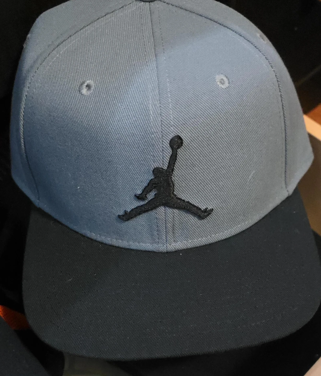 Jordan Hat - Grey & Black
