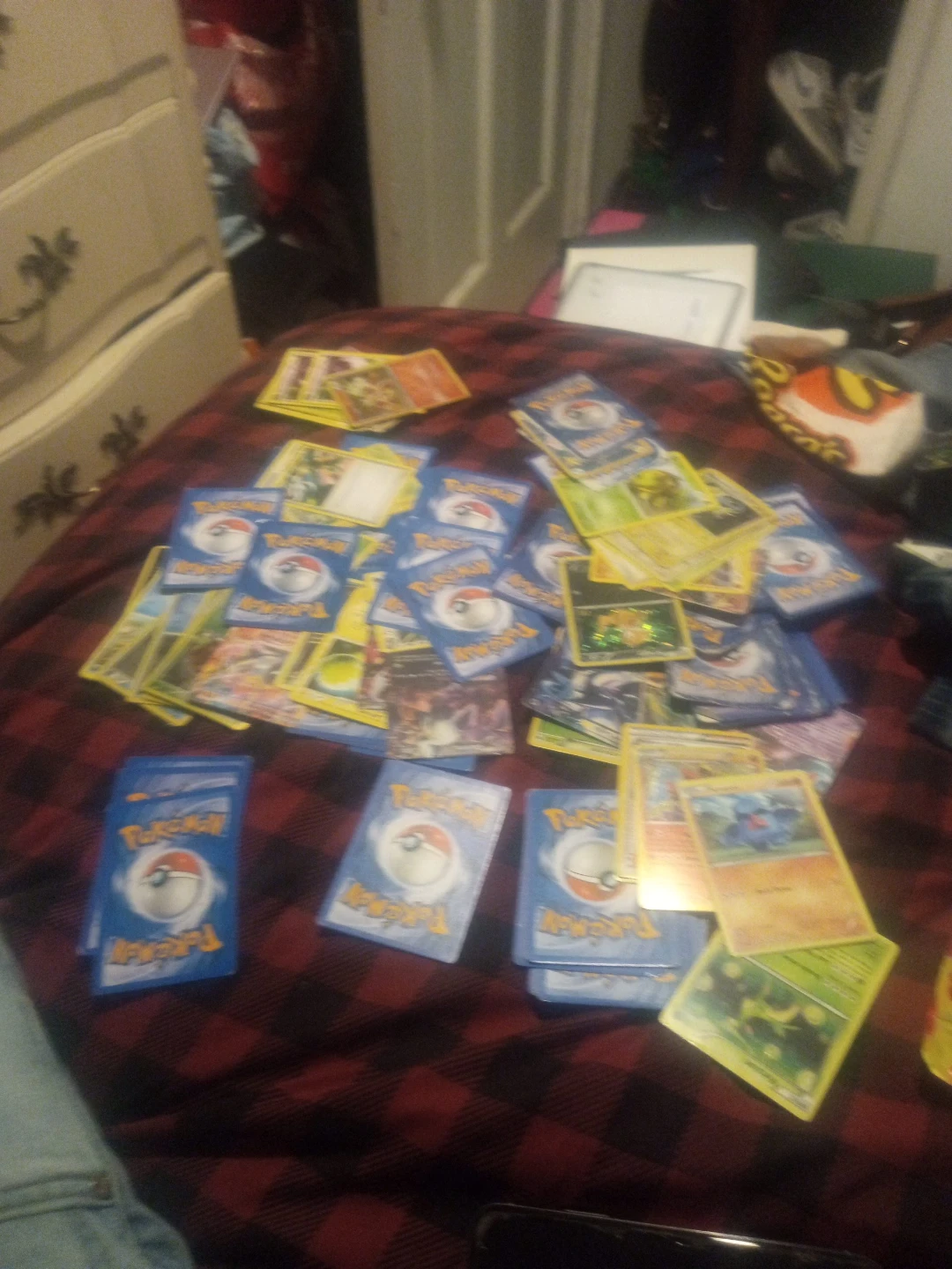 Pokemon Trading Cards - Lot of Cards