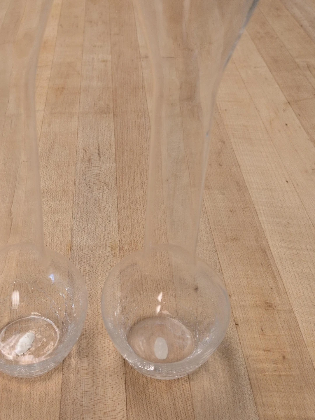 Set of 2 Clear Glass Bud Vases