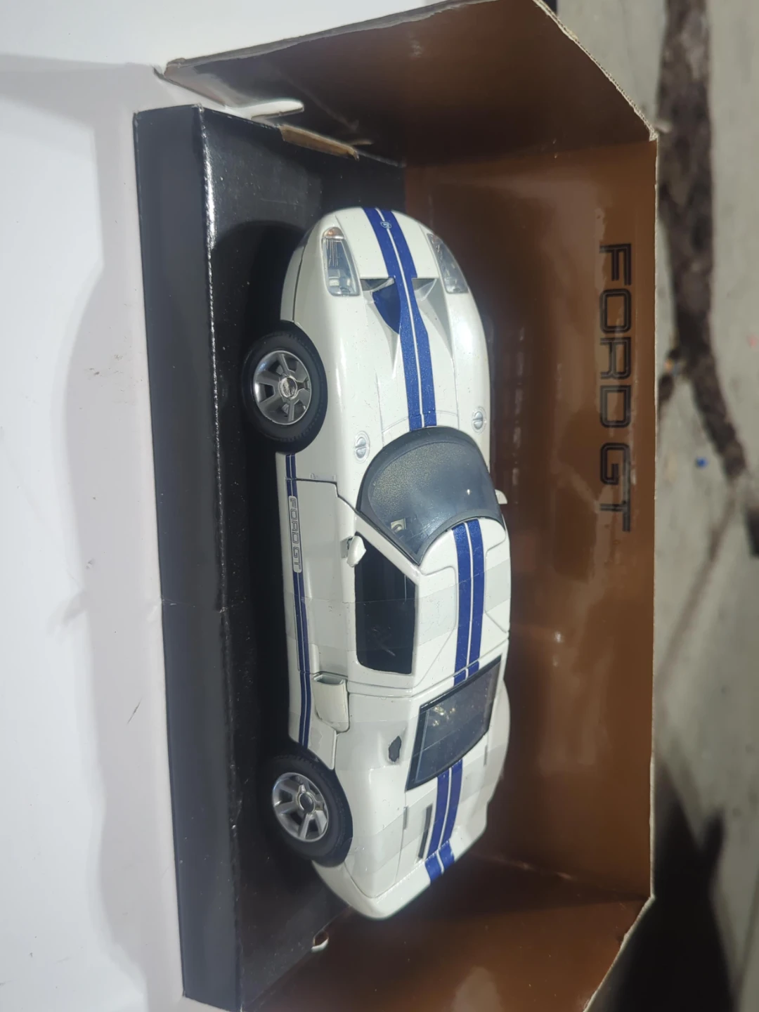 Ford GT Diecast Model Car