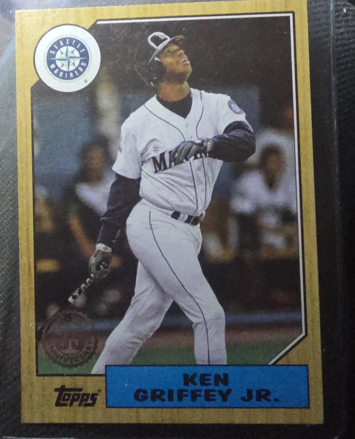 Ken Griffey Jr. Topps Baseball Card