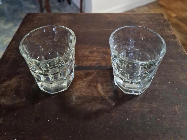 Set of 2 Clear Textured Drinking Glasses