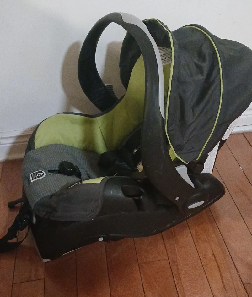 Evenflo Infant Car Seat