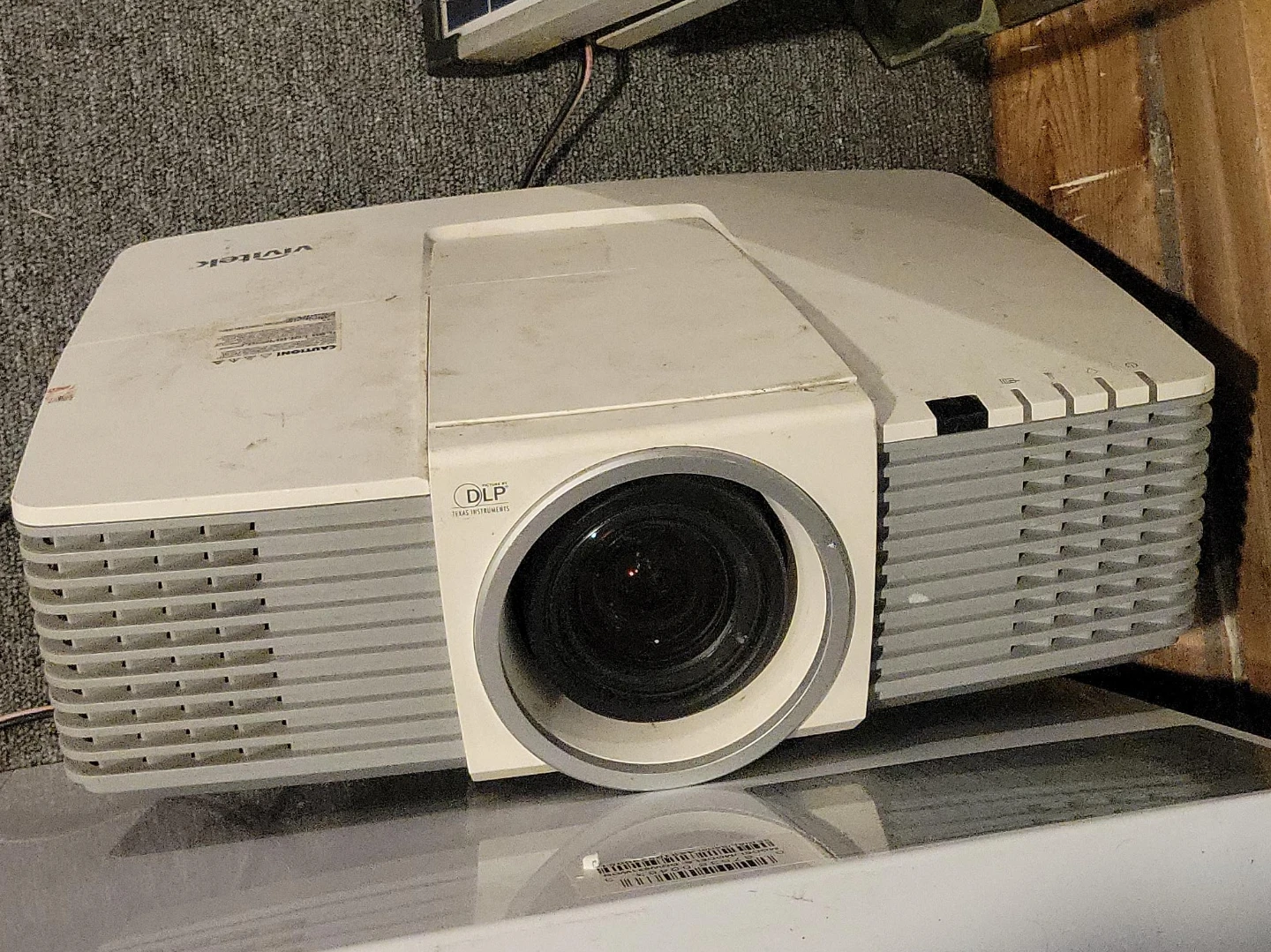 Vivitek Projector