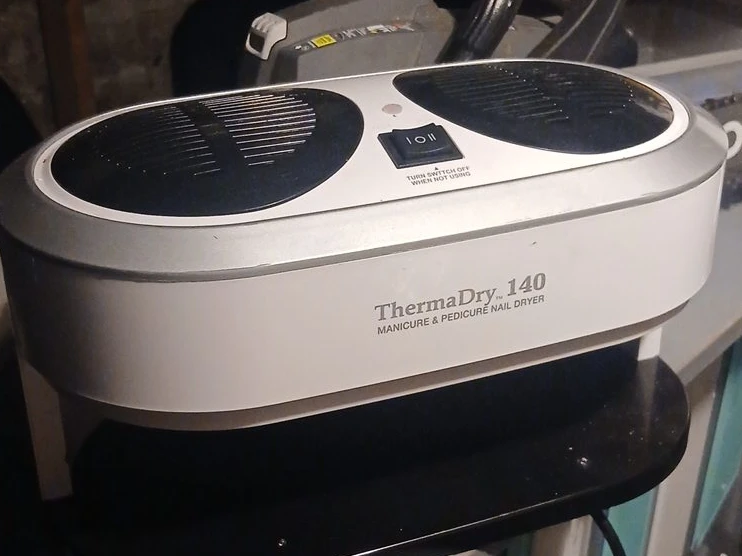 ThermaDry 140 Manicure & Pedicure Nail Dryer