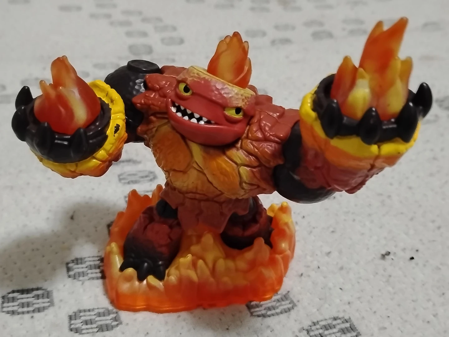 Skylanders Eruptor Figure