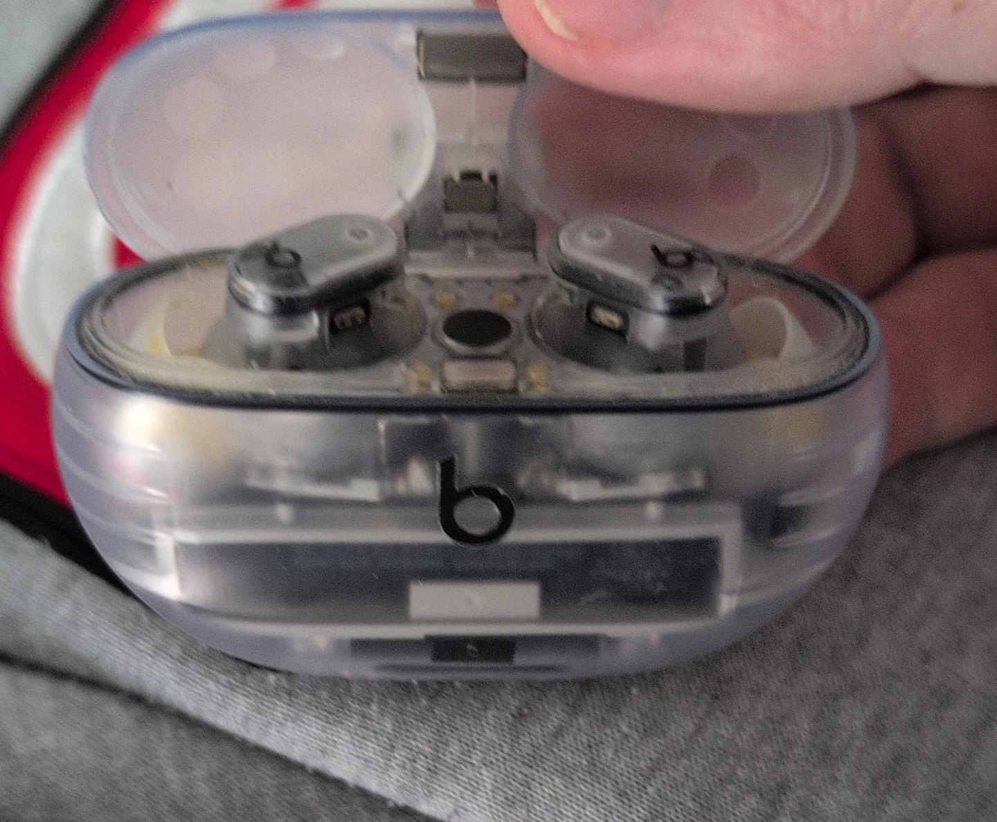 Beats Studio buds +  Translucent