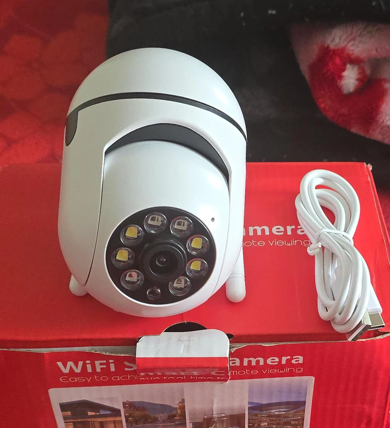 White WiFi Smart Camera with Remote Viewing