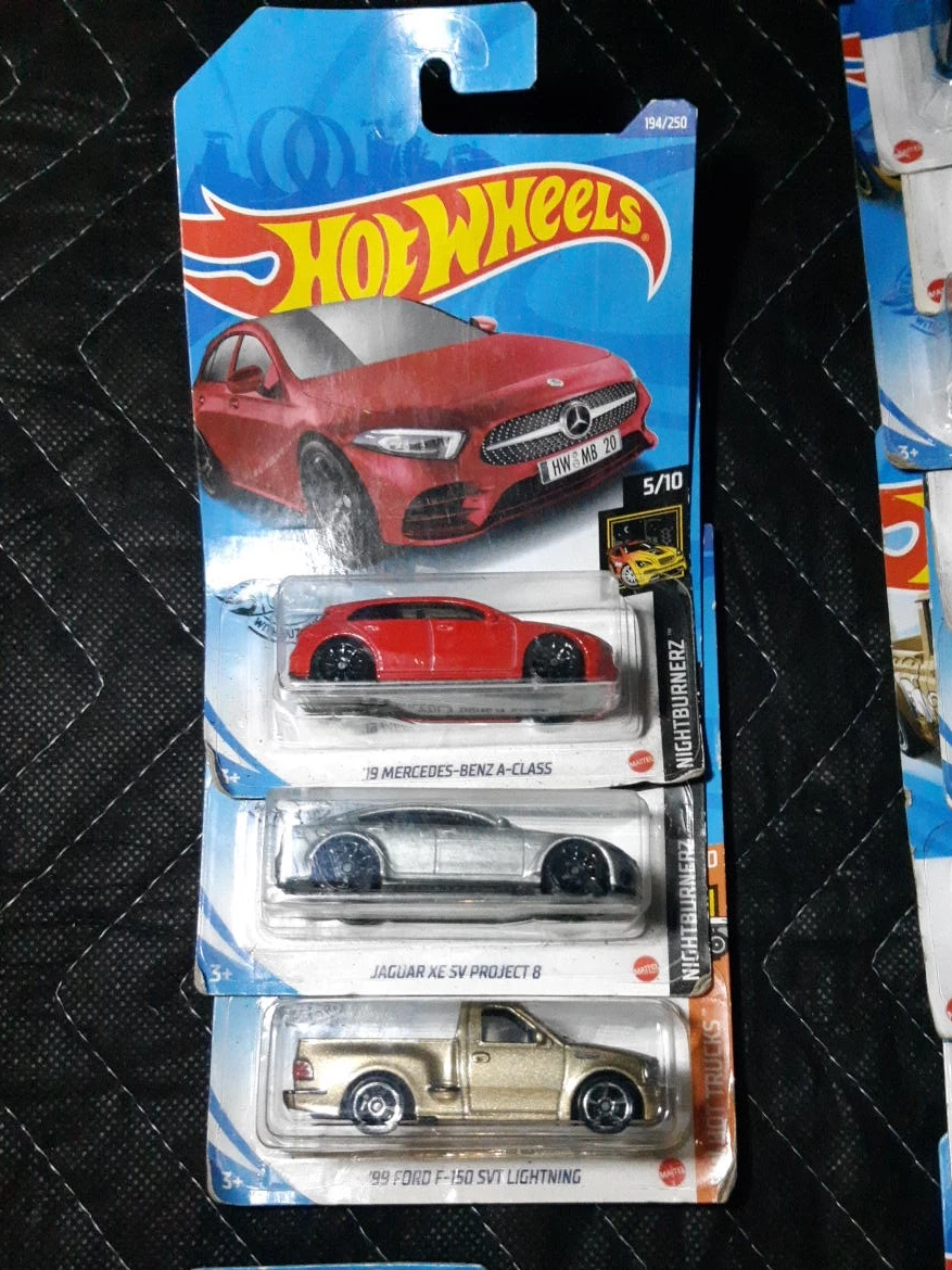 Hot Wheels Mercedes, Jaguar, Ford Trucks