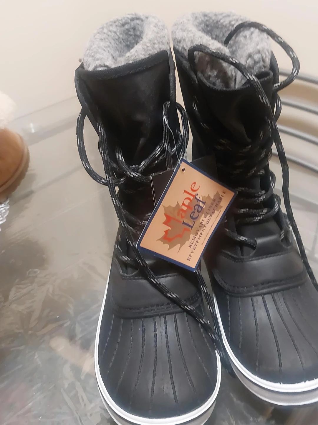 Maple Leaf Black Winter Boots - Women's