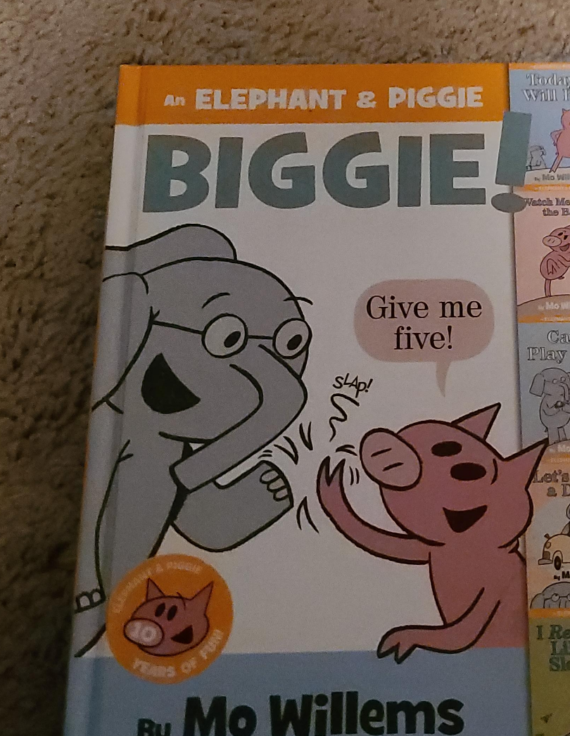 Elephant & Piggie BIGGIE! by Mo Willems