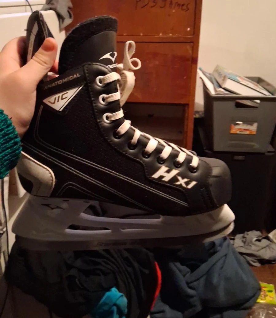 Viceroy HXI Hockey Skates - US Size 6