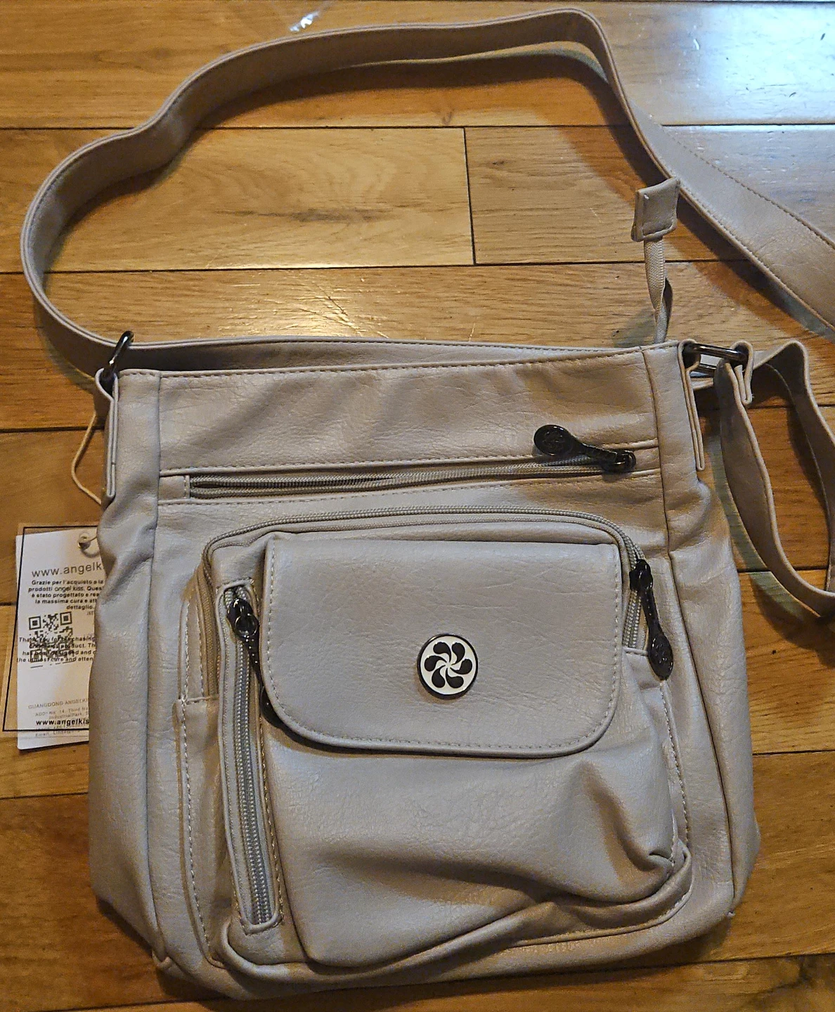 Angel Kiss Shoulder Bag
