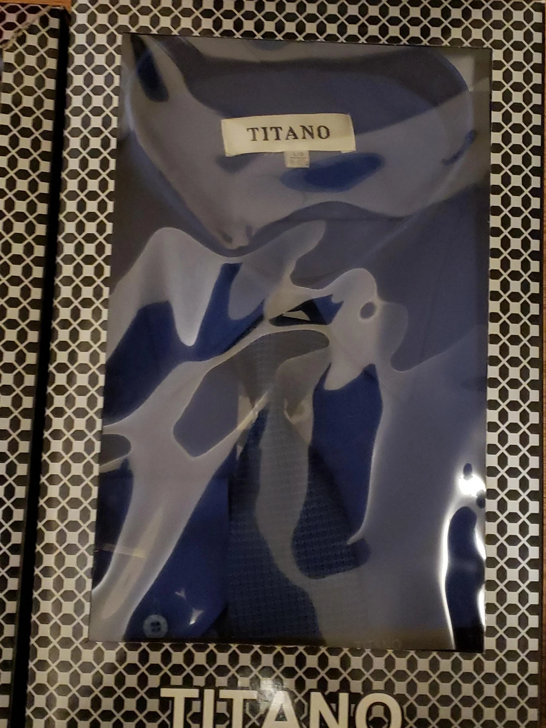 Titano Men's Dress Shirt L/G Blue