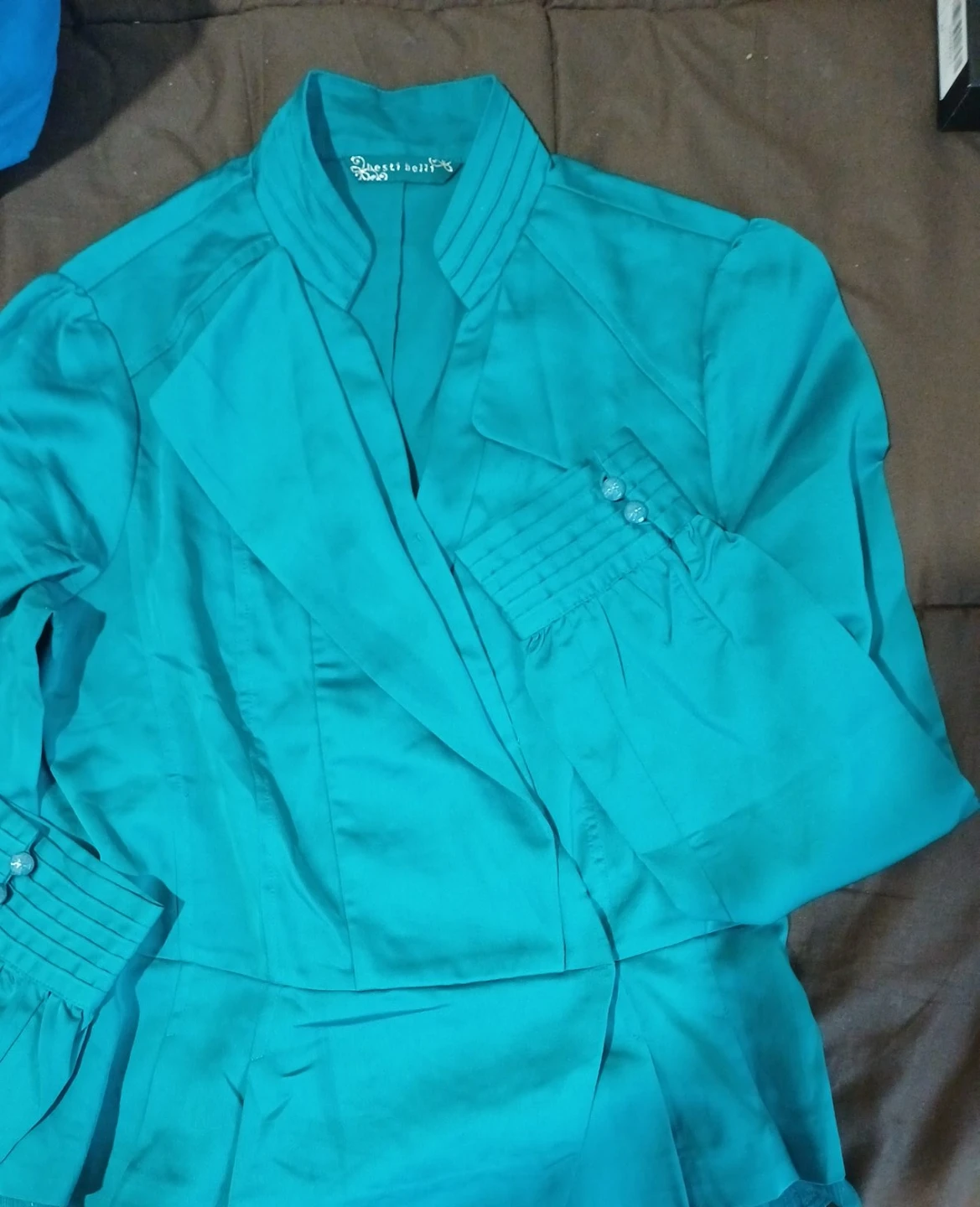 besti belli Chic Teal Satin Blouse (XS or snug S)