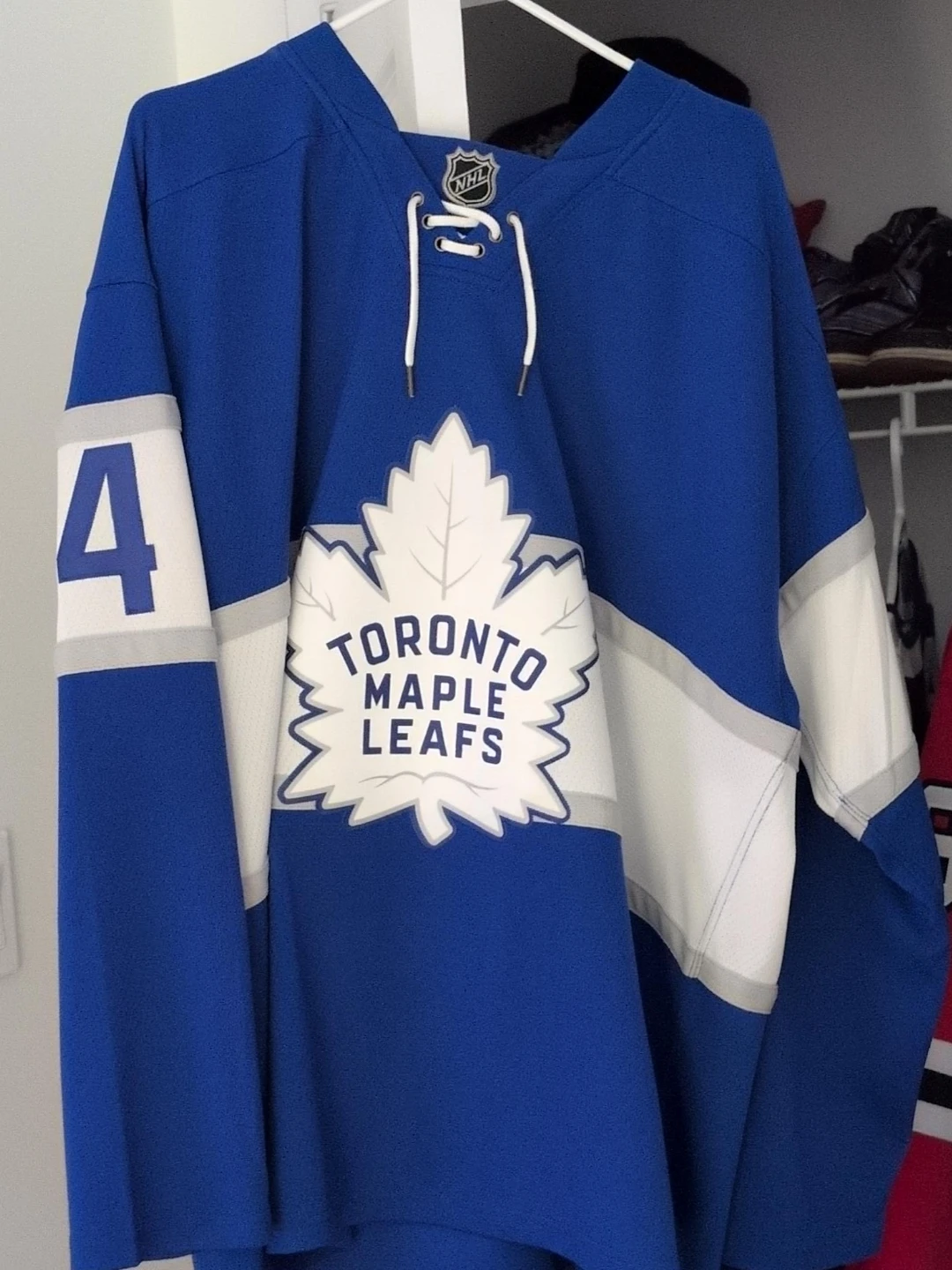 Mitchell & Ness 2XL Auston Matthews Vintage Hockey Jersey