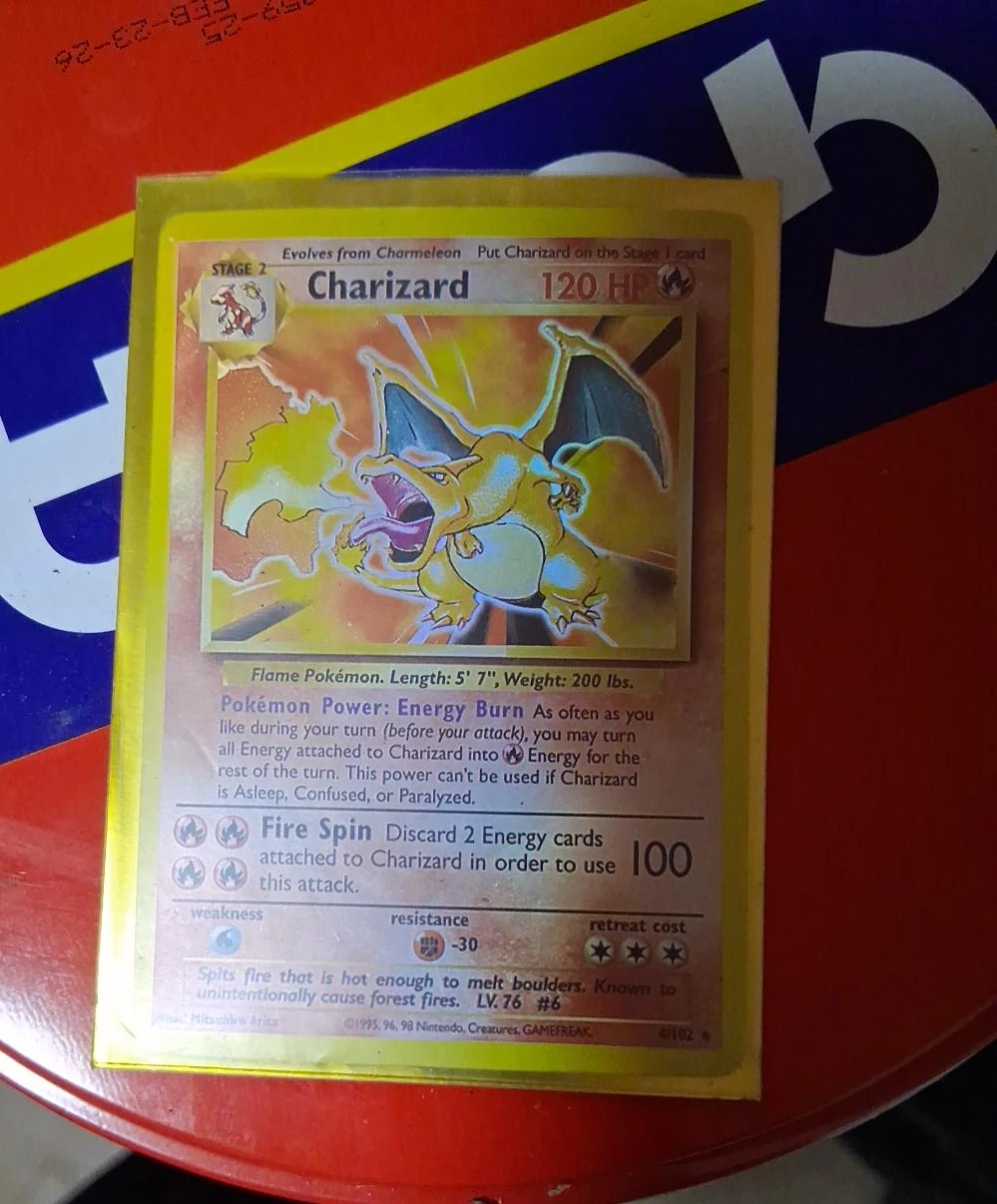 Pokemon Charizard Trading Card