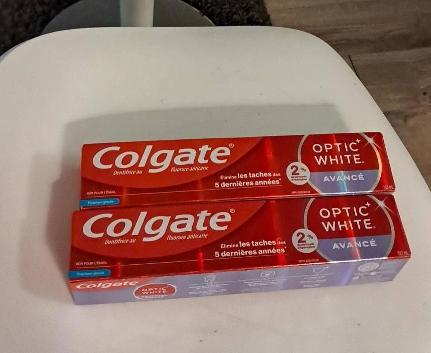 Colgate Optic White Advanced Toothpaste (2x 133mL)