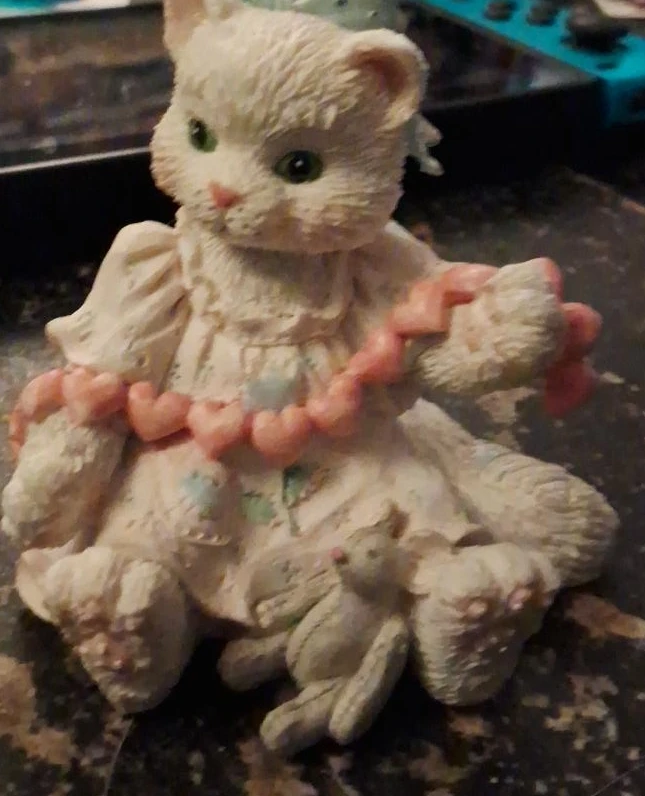 Calico Kittens Figurine