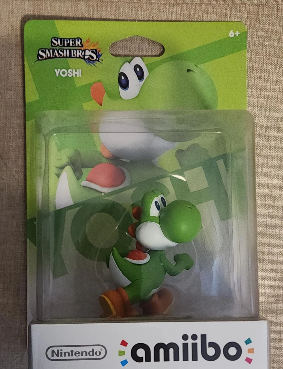 Nintendo Super Smash Bros. Yoshi Amiibo Figure