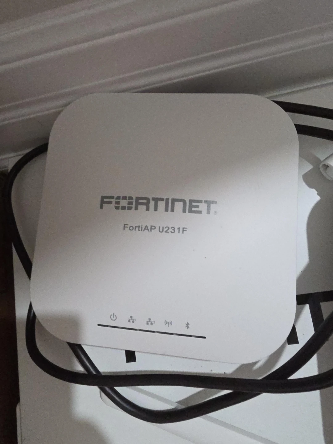 Fortinet FortiAP U231F Wireless Access Point