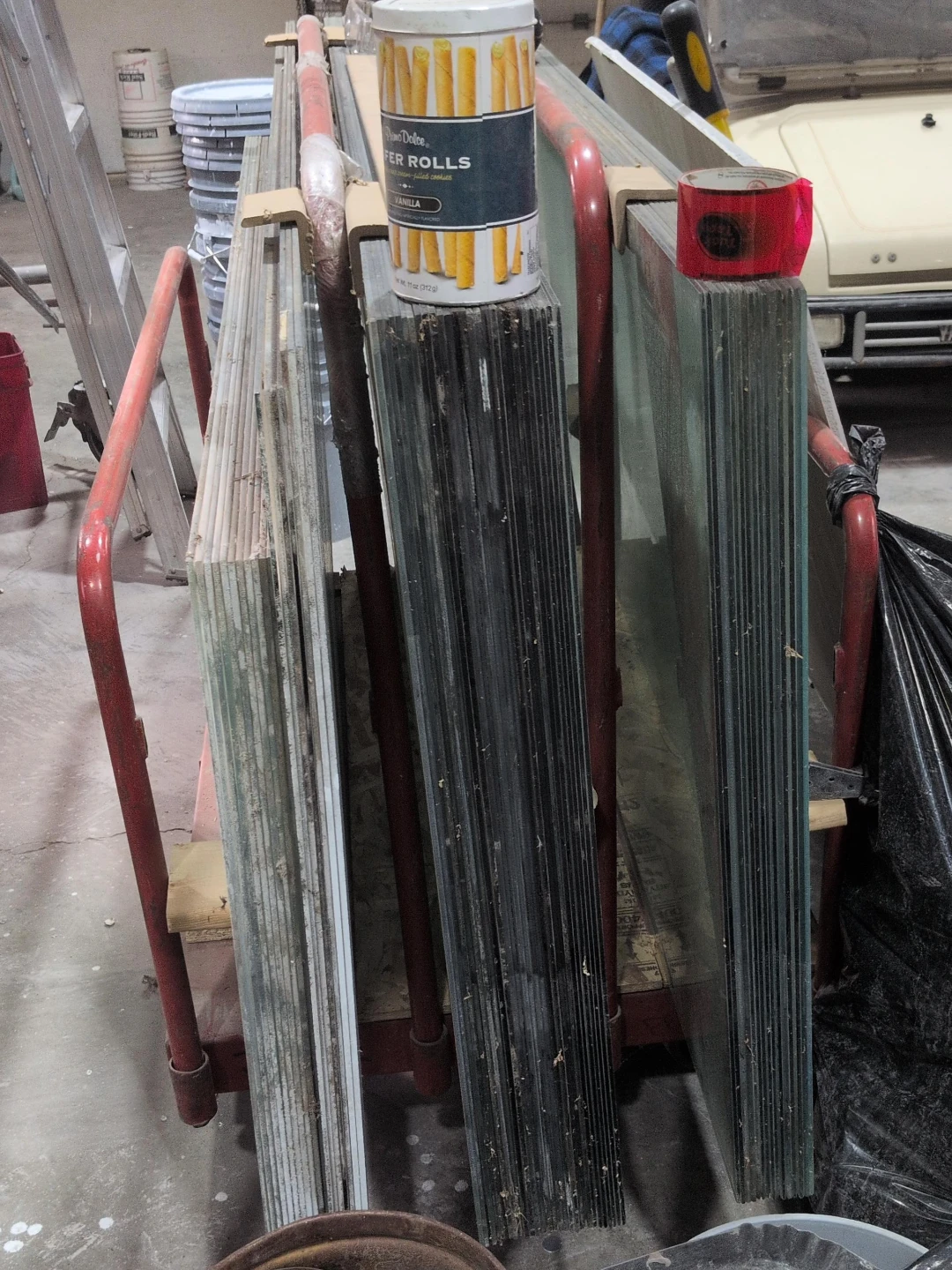 Panes of glass in assorted sizes