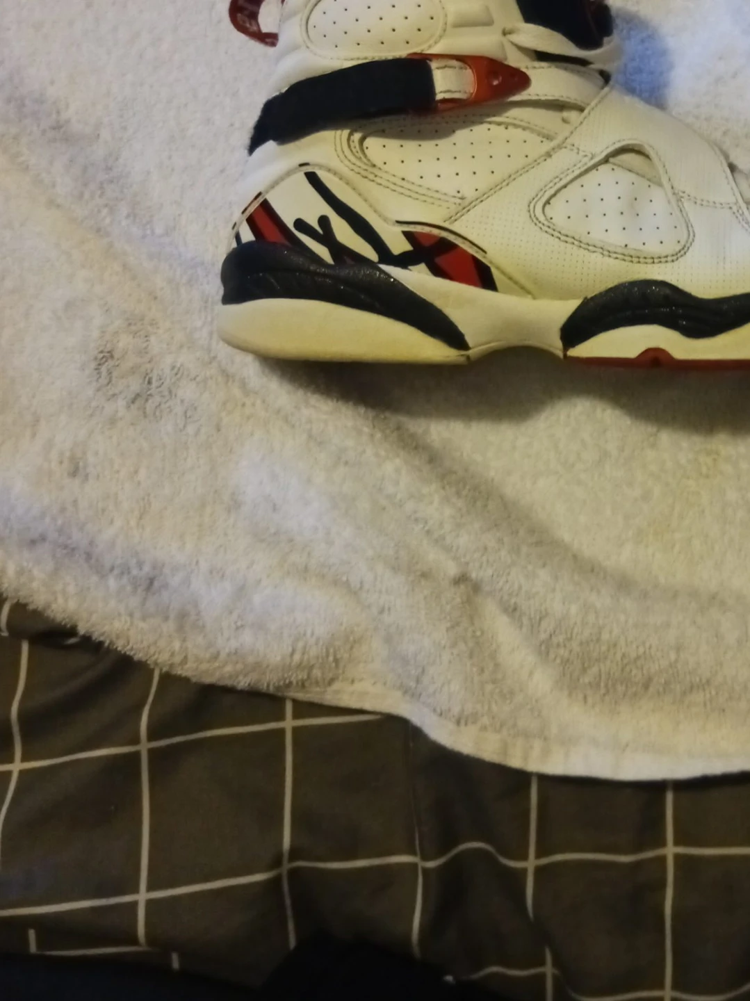 Air Jordan 8 Retro White Red Black Sneakers