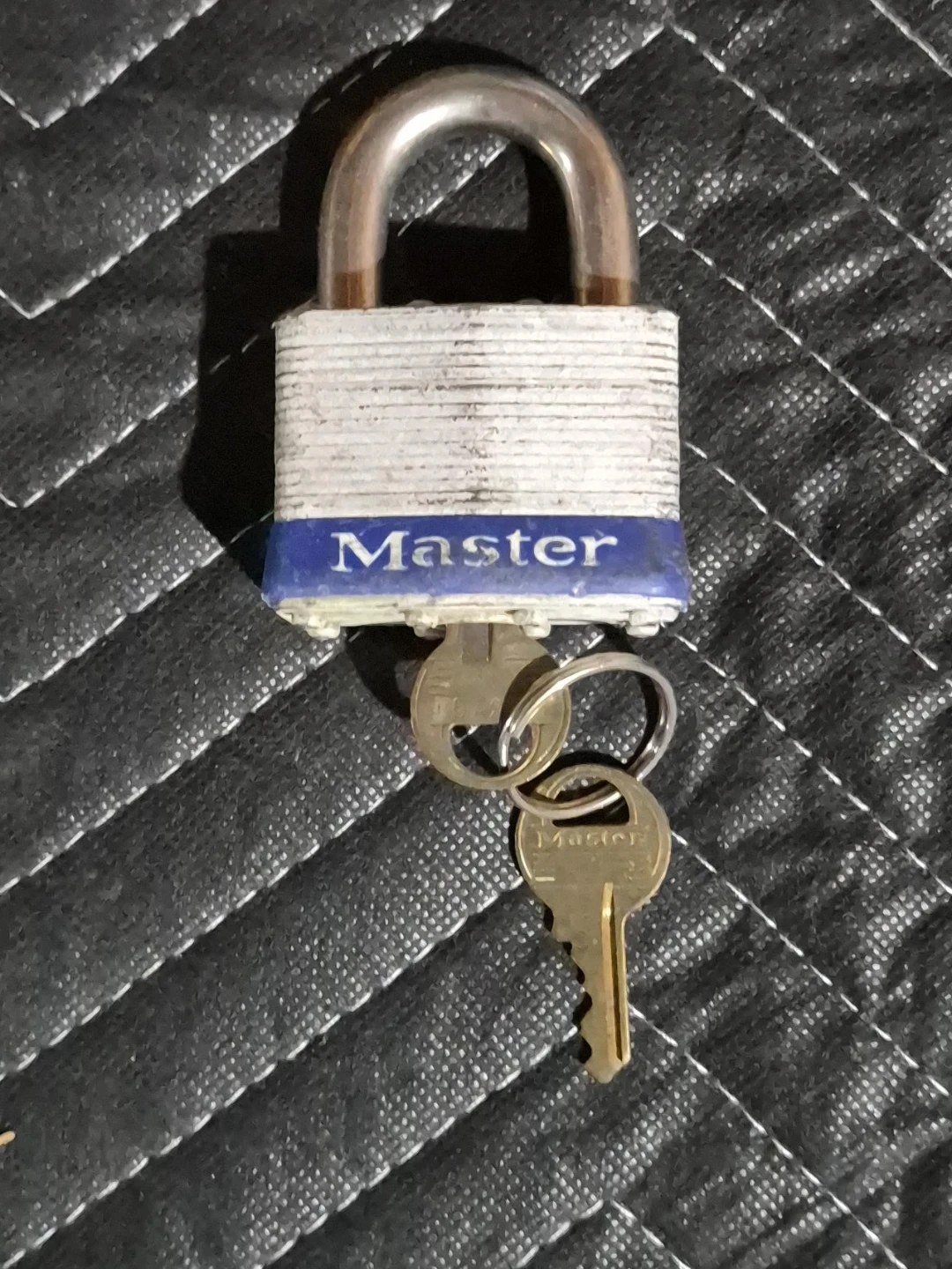 Master Lock Padlock with 2 Keys