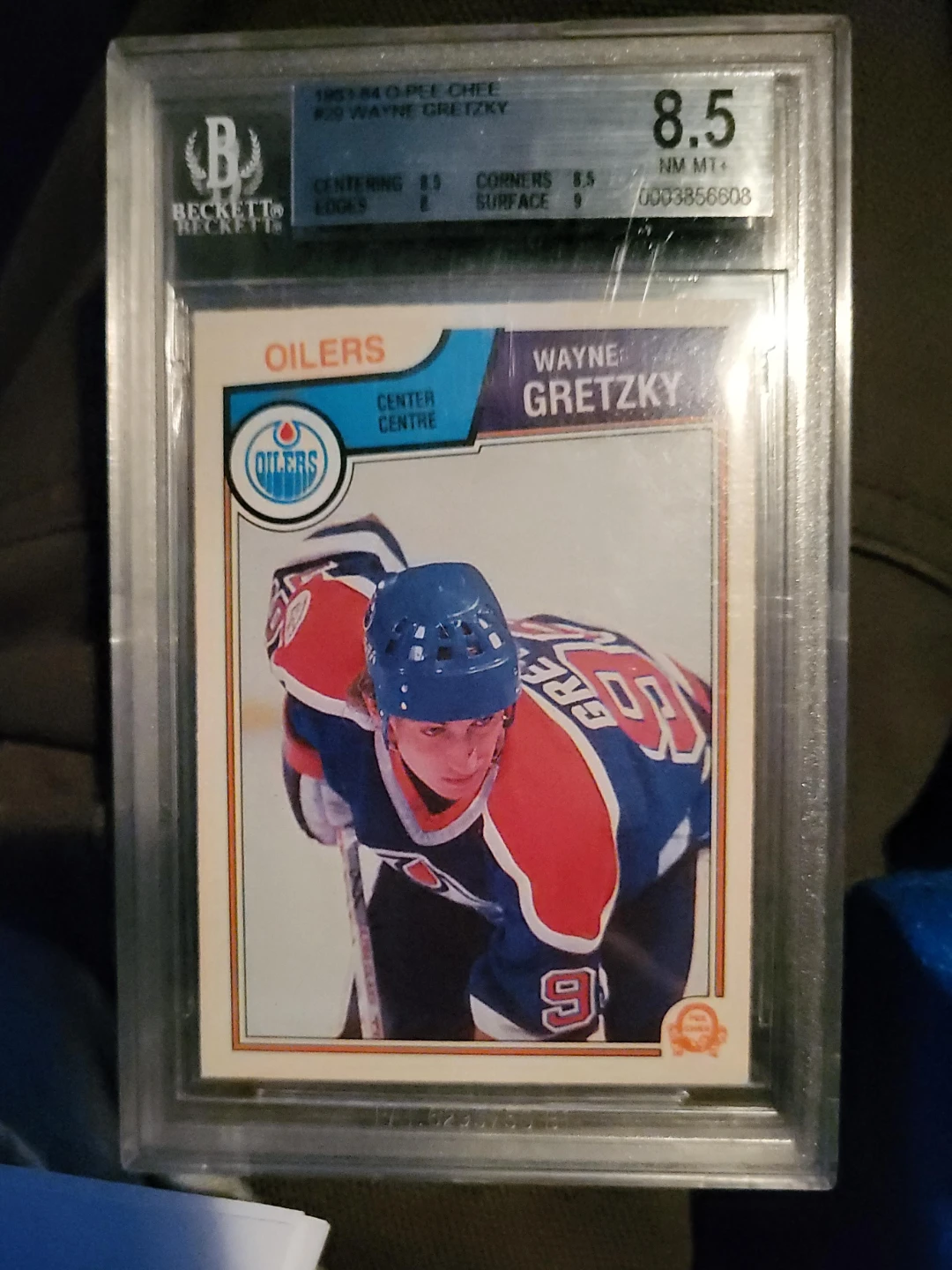 1983 O-Pee-Chee Wayne Gretzky Hockey Card Graded 8.5