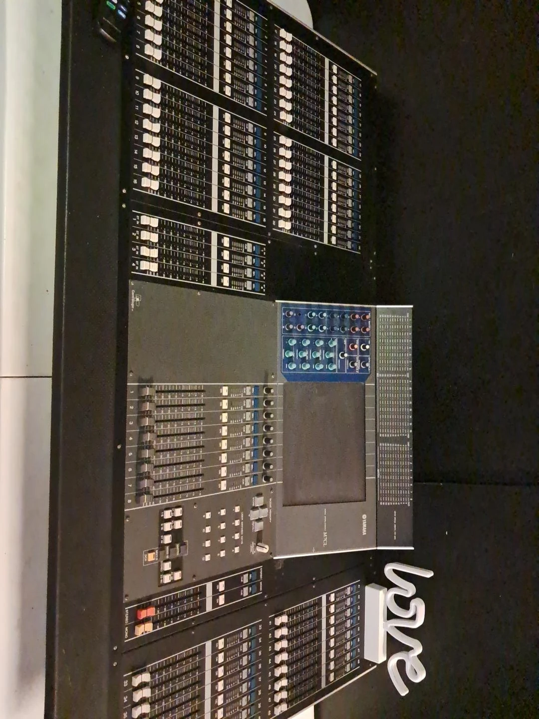 Yamaha M7CL Digital Mixing Console