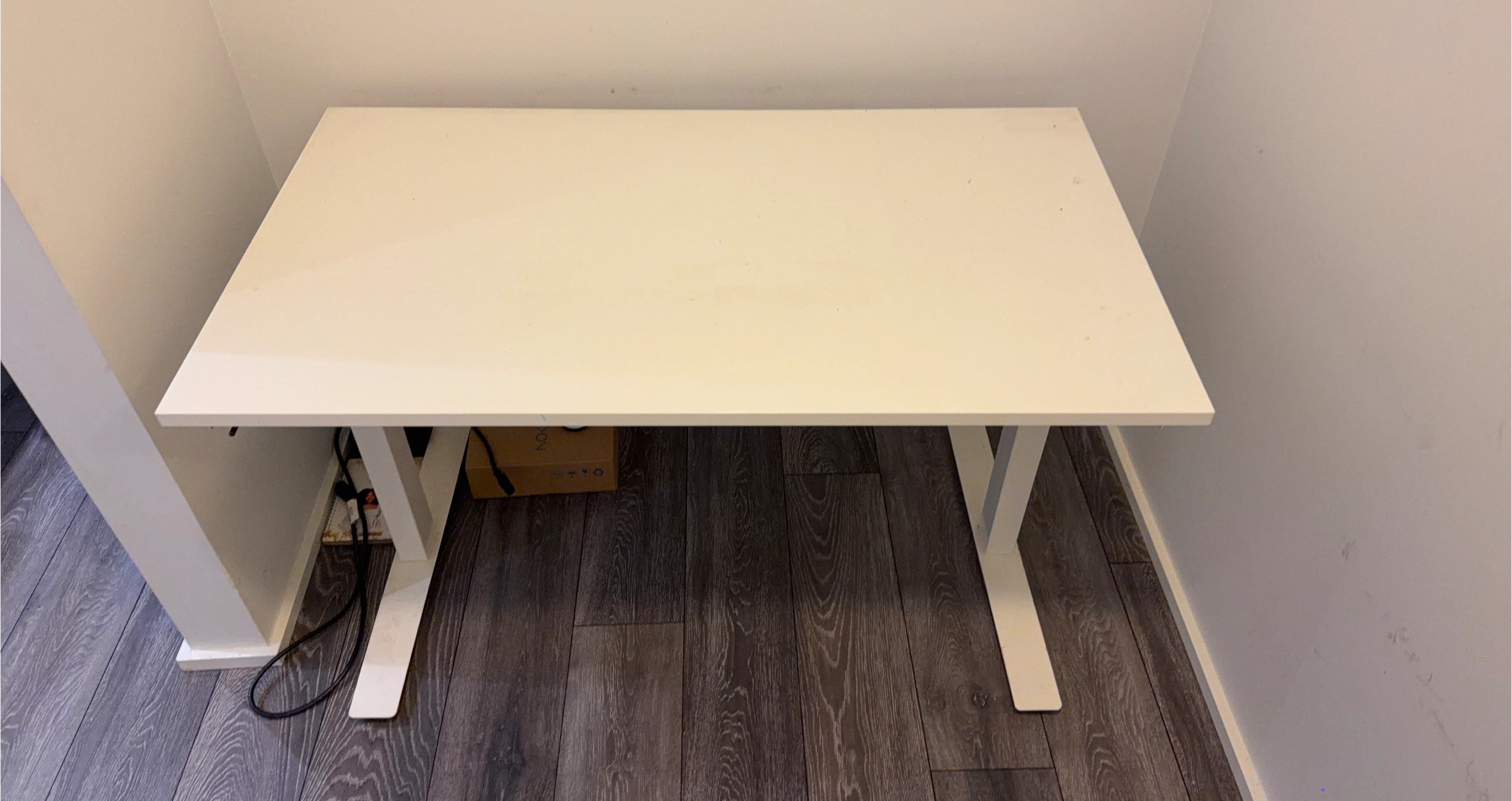 White Desk