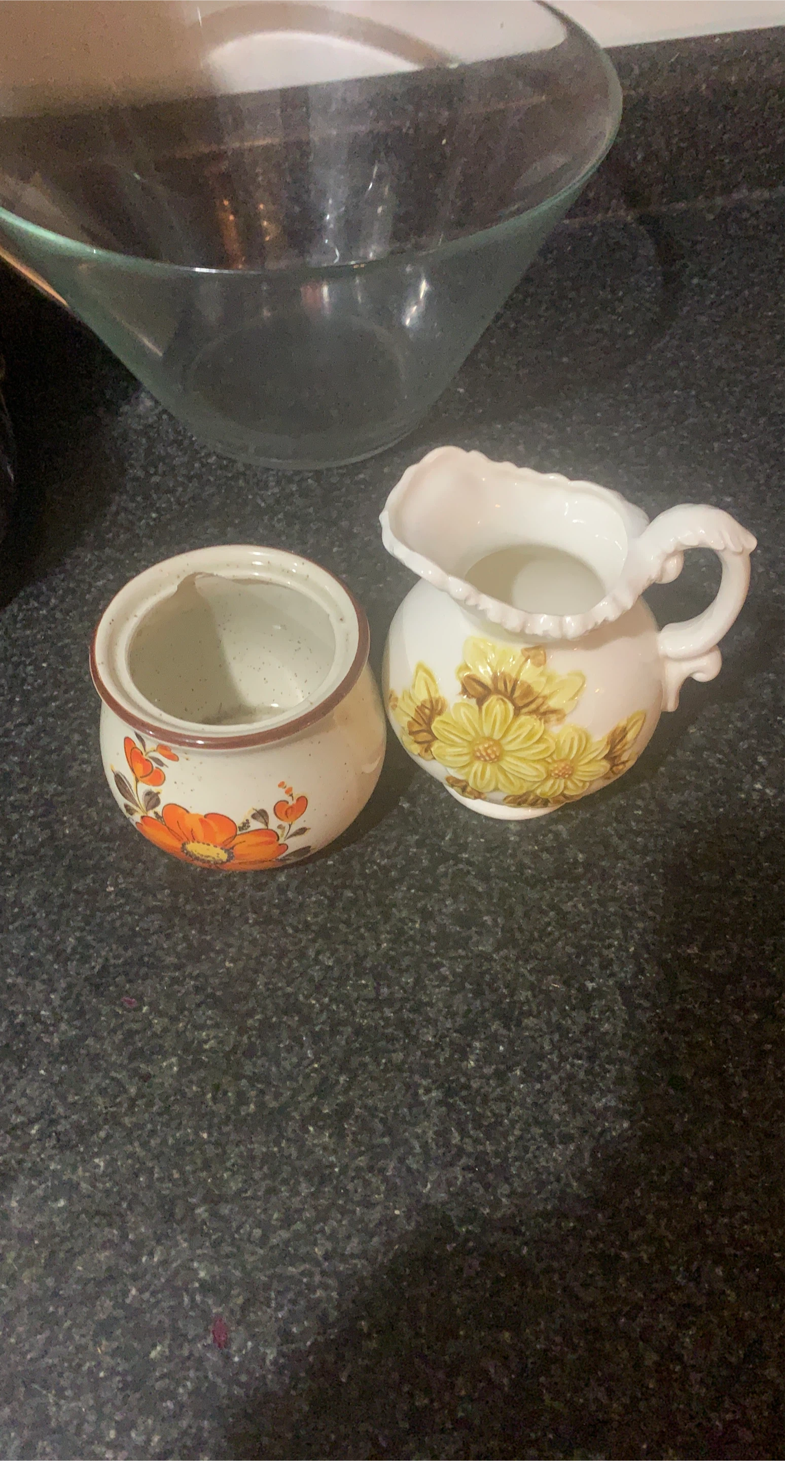 Ceramic Creamer and Sugar Bowl Set