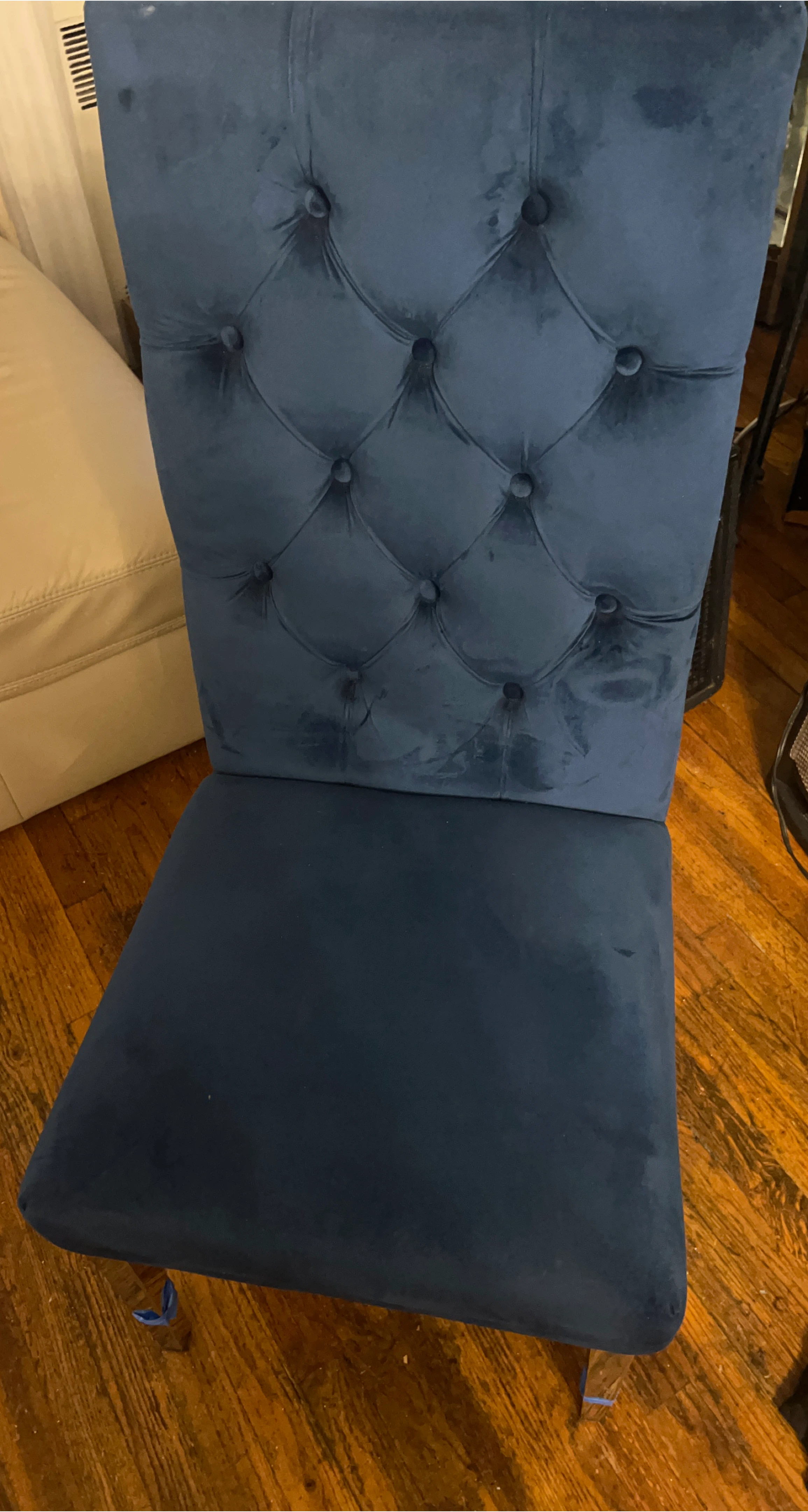 Dark Blue Velvet Tufted Dining Chair