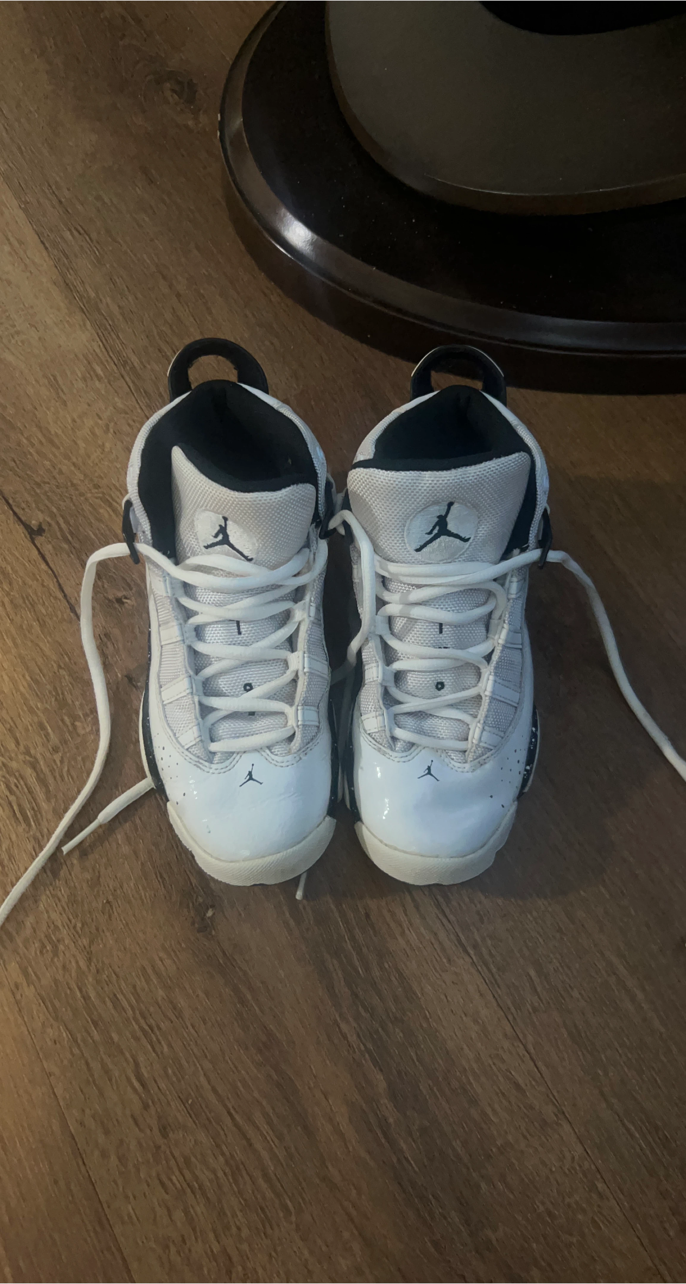 White Air Jordan 6 Rings Sneakers