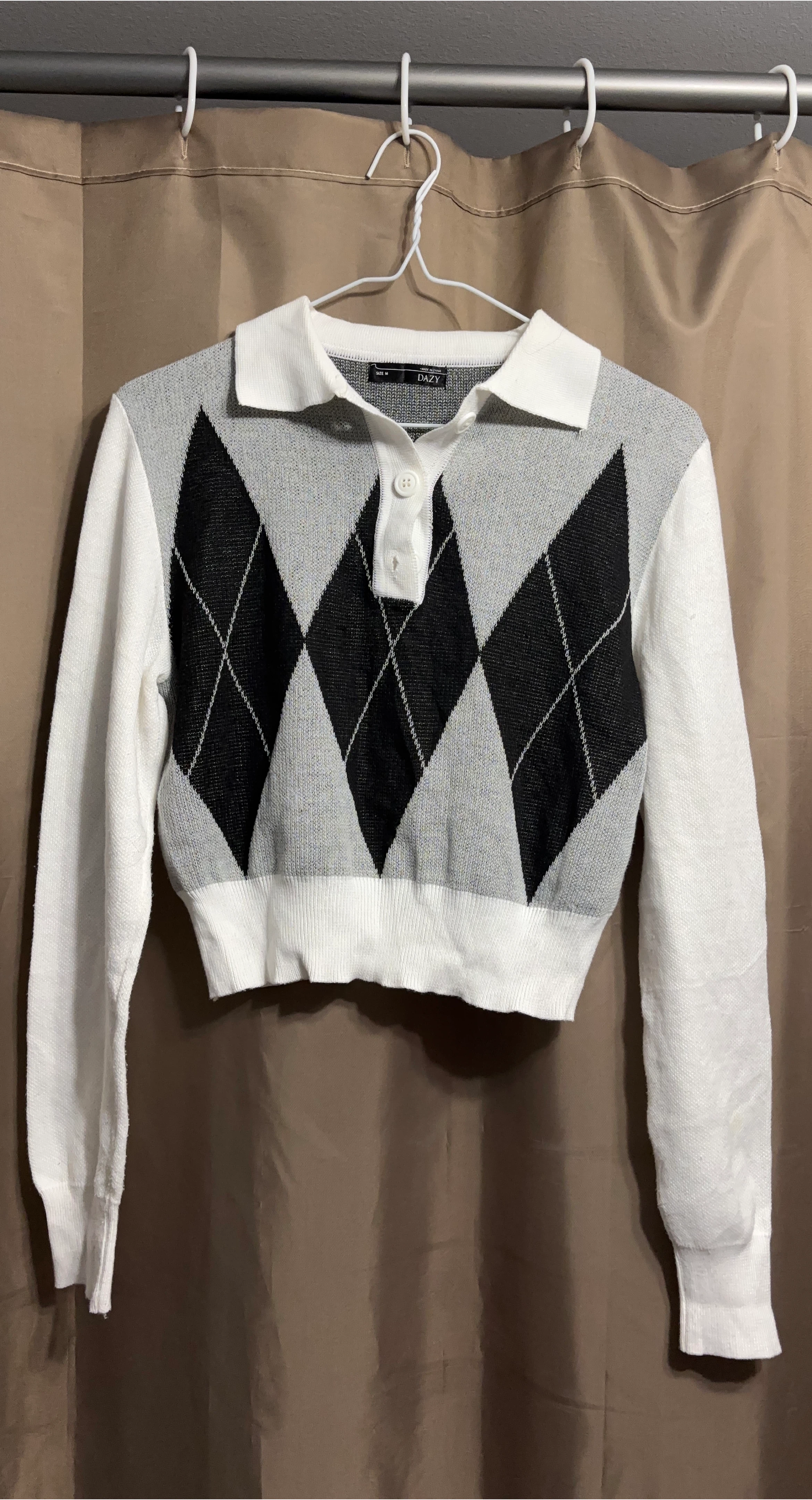 DAZY Argyle Print Cropped Polo Sweater - Size M