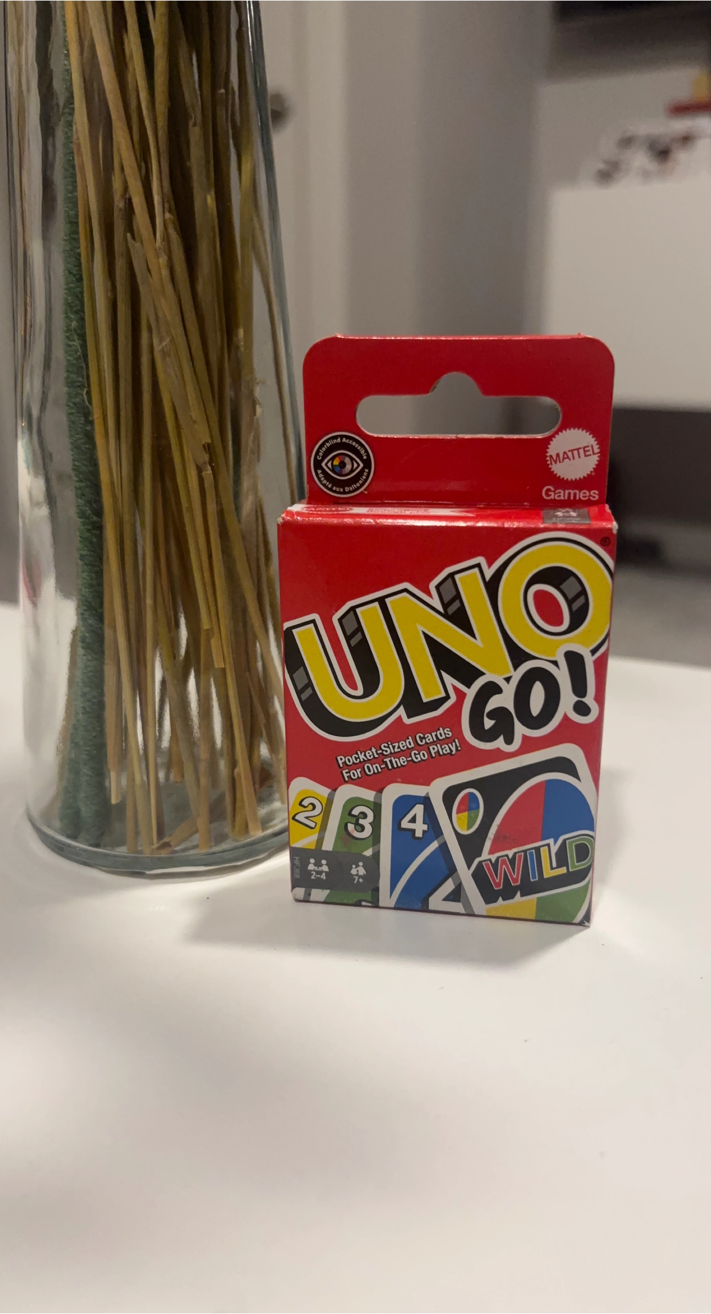 UNO Go! Pocket-Sized Card Game by Mattel