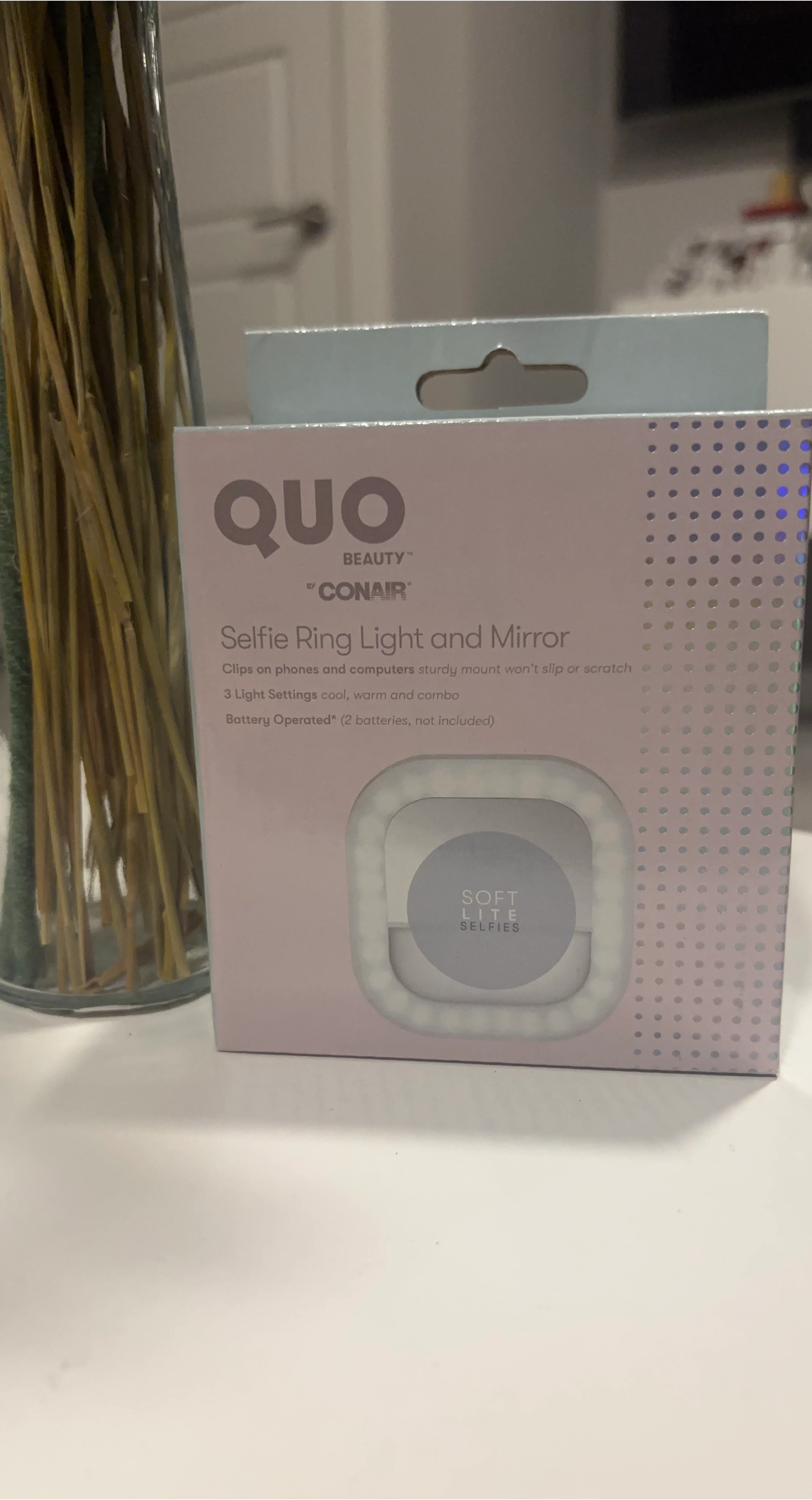 QUO by Conair Selfie Ring Light and Mirror