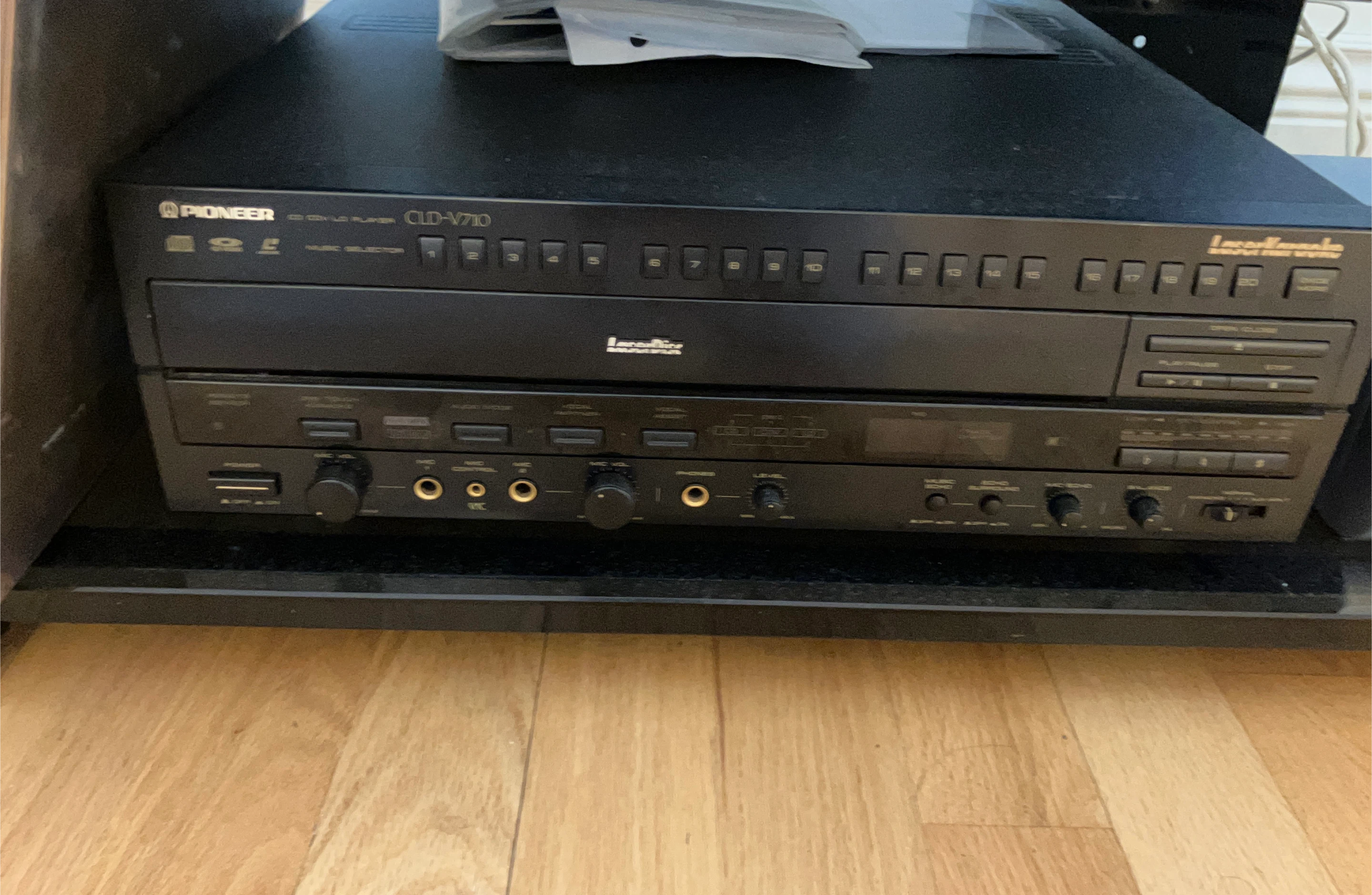 Pioneer CLD-V710 LaserActive CD/LD Player